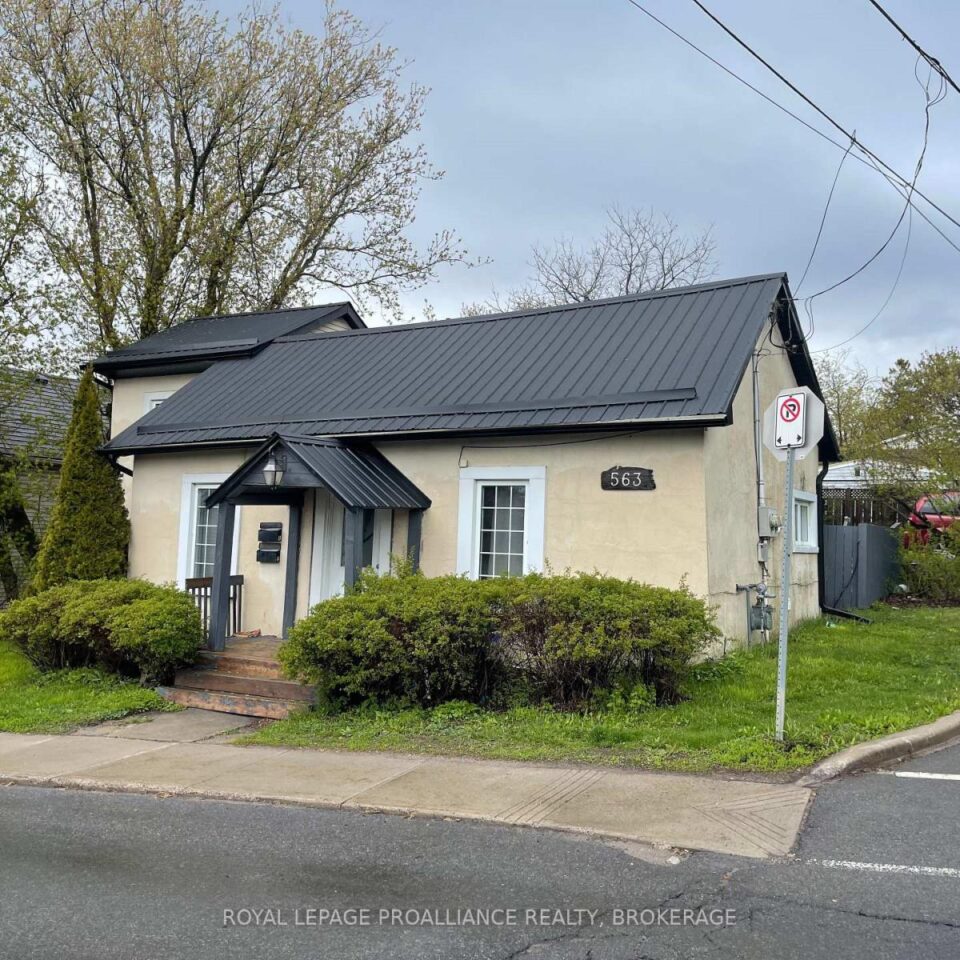 1 – 563 Union Street, Kingston