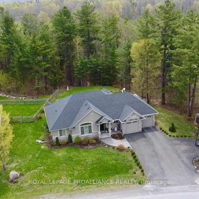 1 Cardinal Court, Quinte West