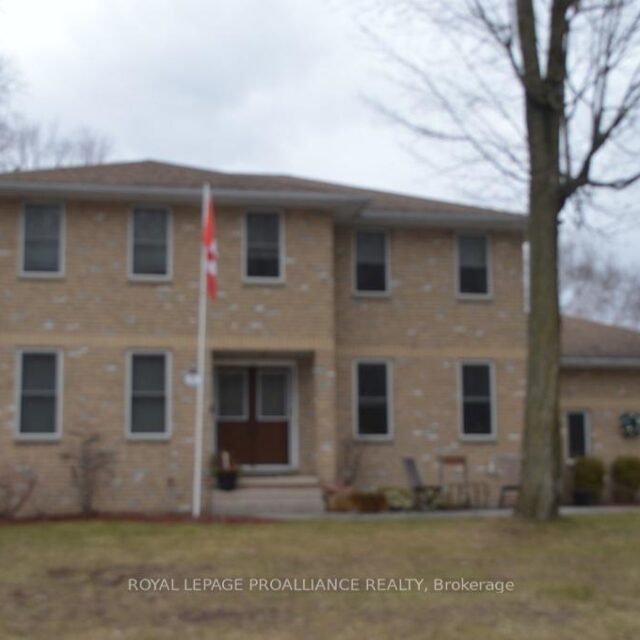 1 Simmons Court, Quinte West