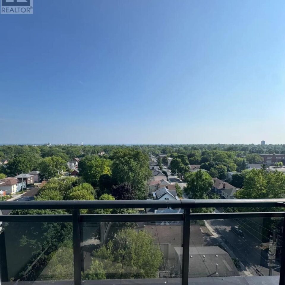 1002 – 652 Princess Street, Kingston