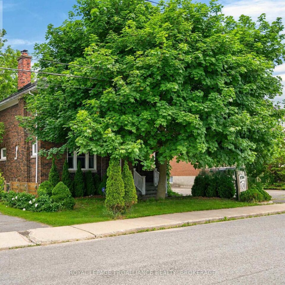 101 Napier Street, Kingston