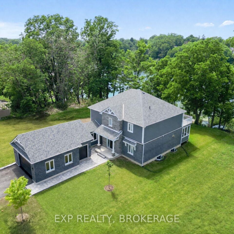 101 Villeneuve Drive, Prince Edward County