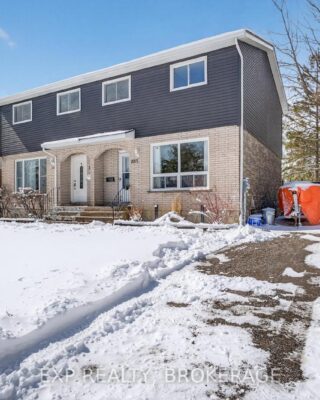 1015 Sprucewood Crescent, Kingston
