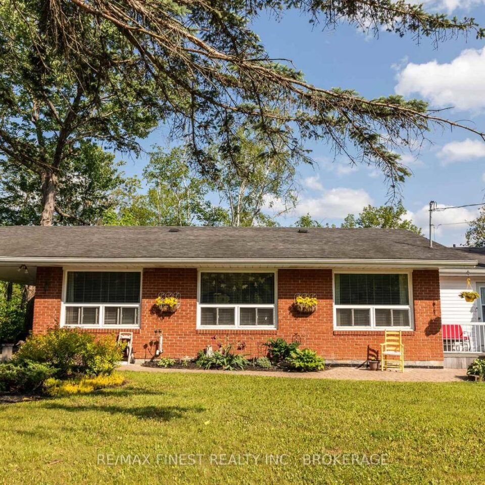 1016 Jewel Road, Frontenac (frontenac North)