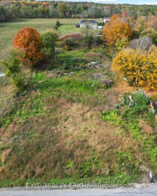 1017 County Road 14, Stone Mills