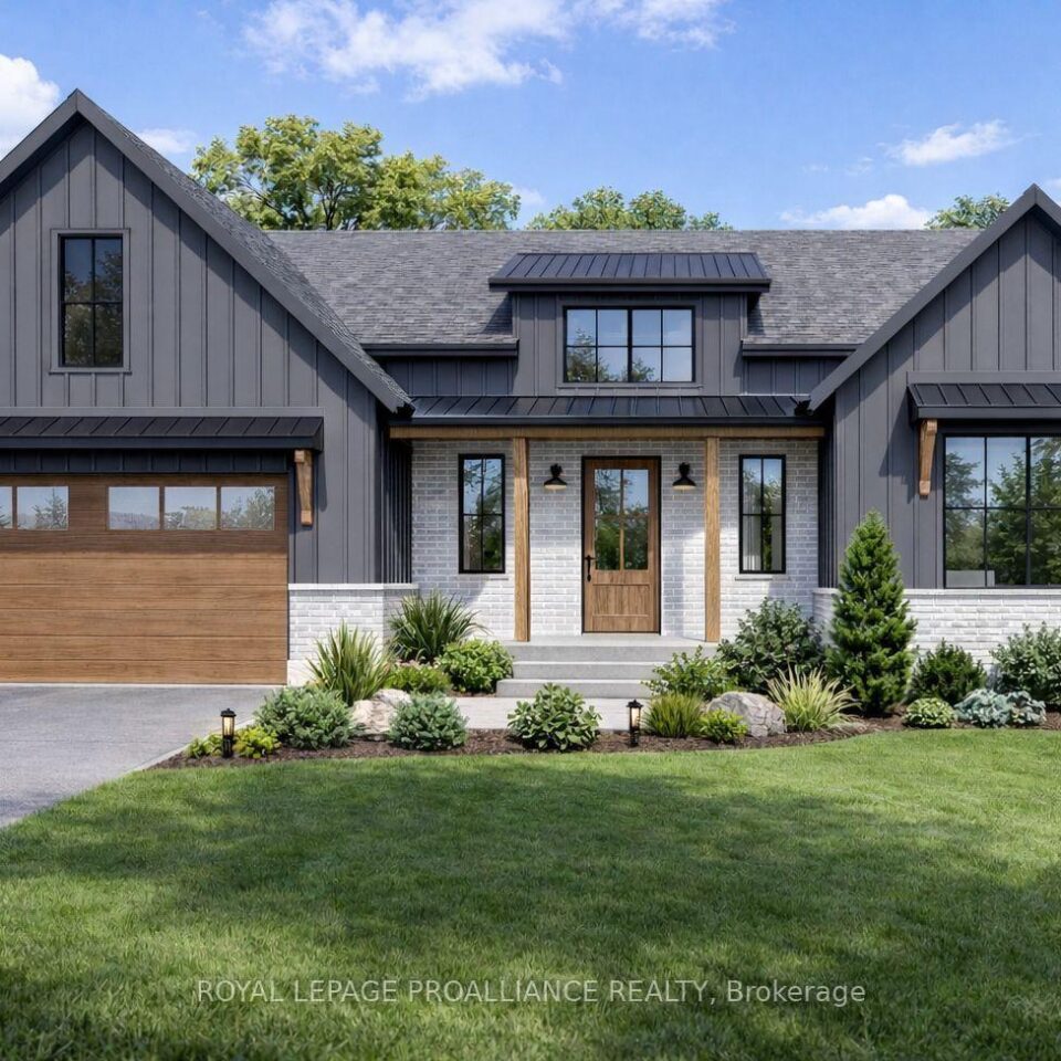 102 Dewey Road, Stone Mills