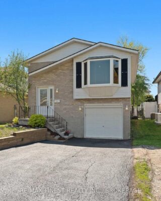 102 Grenadier Drive, Kingston
