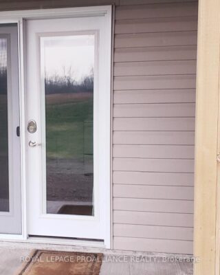 1027b Old Highway 2, Quinte West