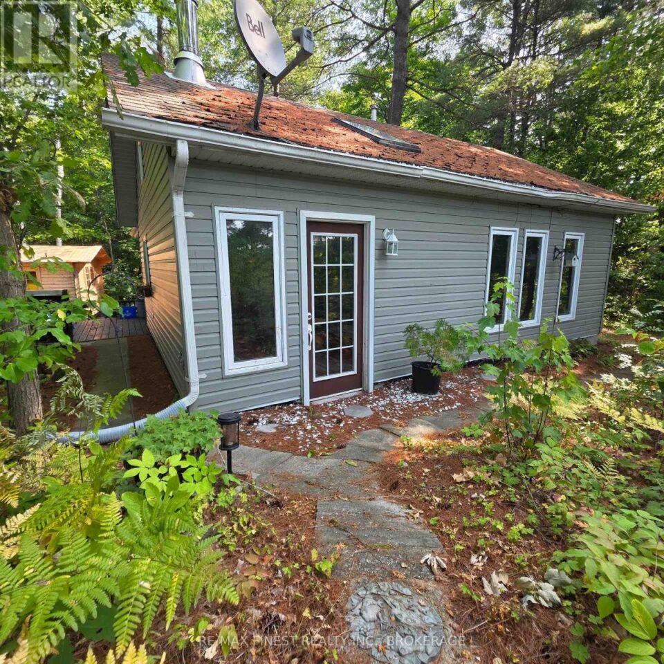 1036a Twin Lake Lane, Frontenac (frontenac Centre)