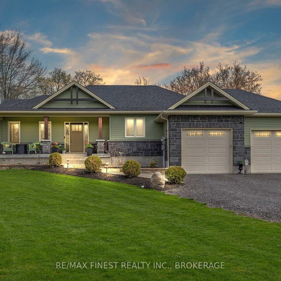 1039 Kam Avenue, South Frontenac