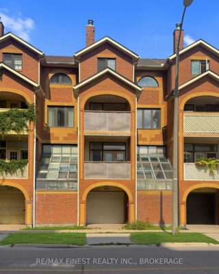 104 Ontario Street, Kingston