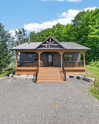 106 Long Point Road, Leeds And The Thousand Islands
