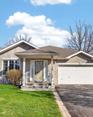 106 Sheridan Street E, Kingston