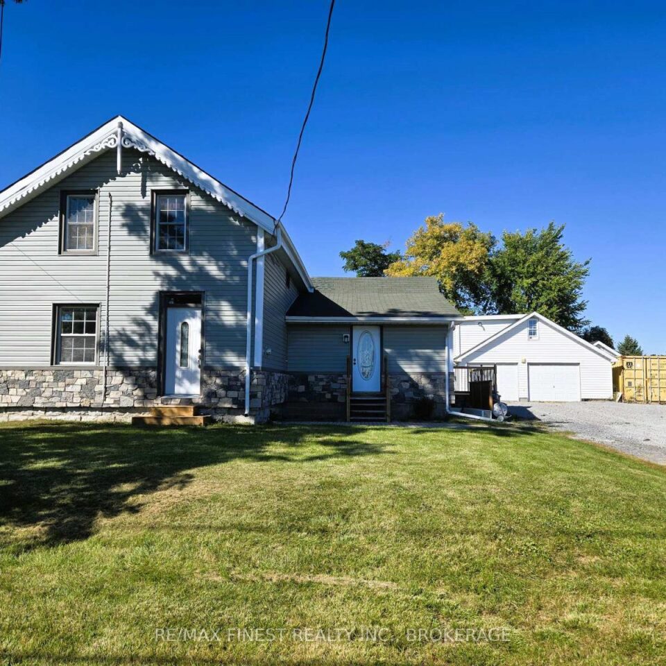 1069 Sunnyside Road, Kingston