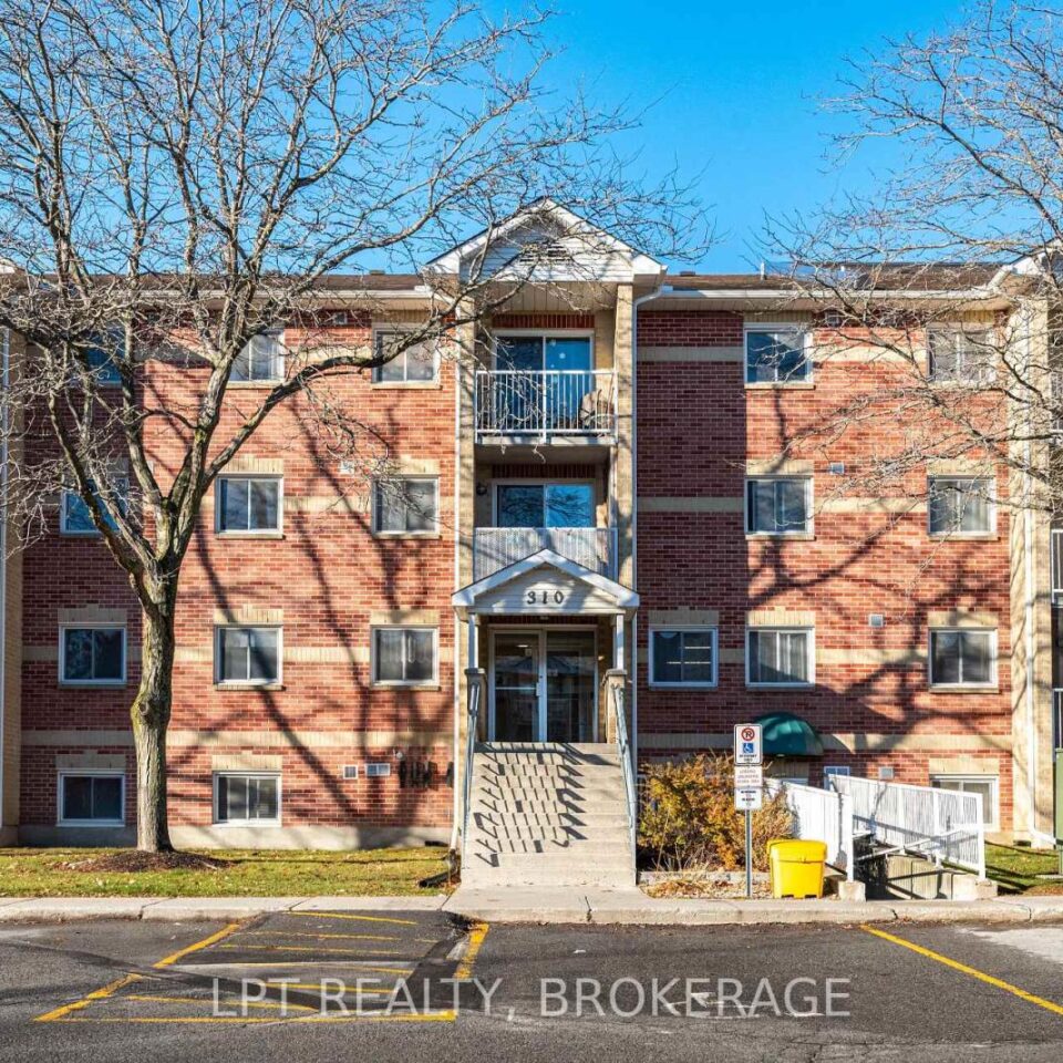 107 – 310 Kingsdale Avenue, Kingston