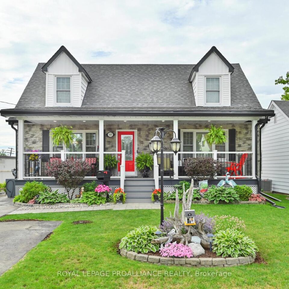 107 Bay Drive, Belleville