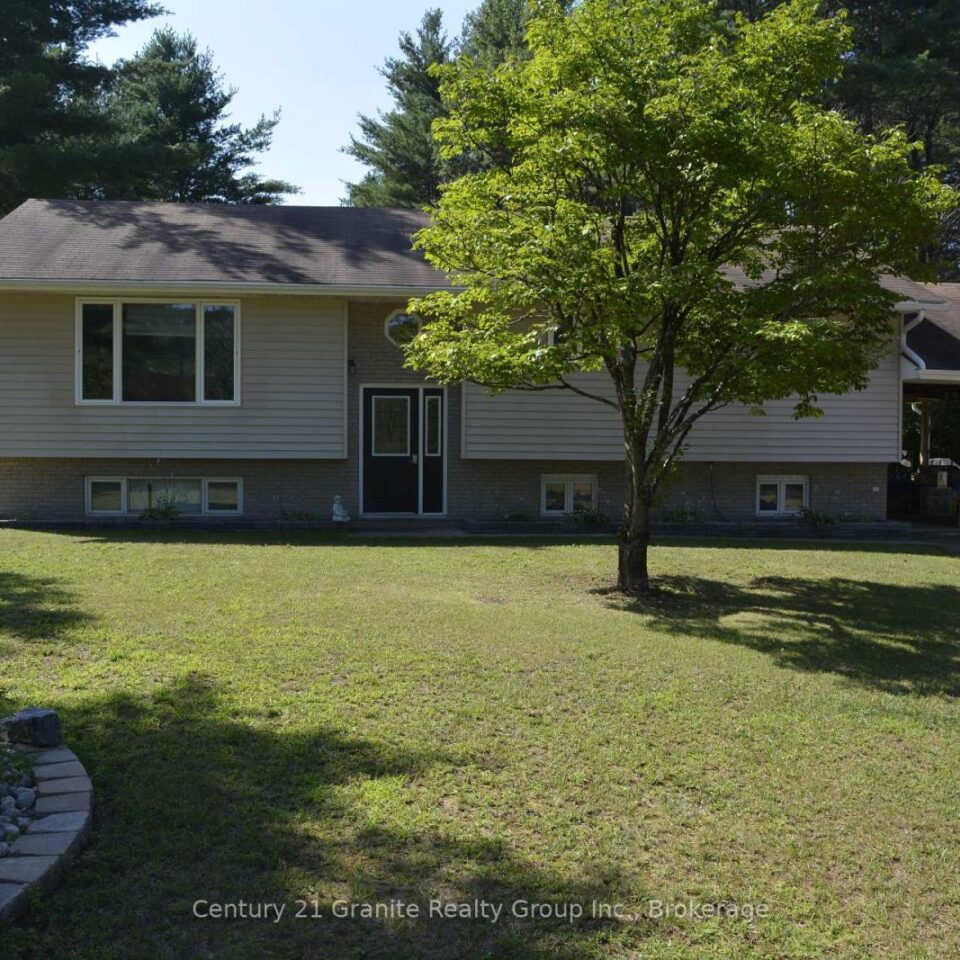 107 South Baptiste Lake Road, Hastings Highlands