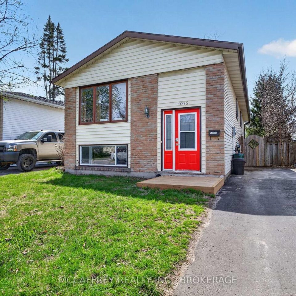 1075 Basswood Place, Kingston