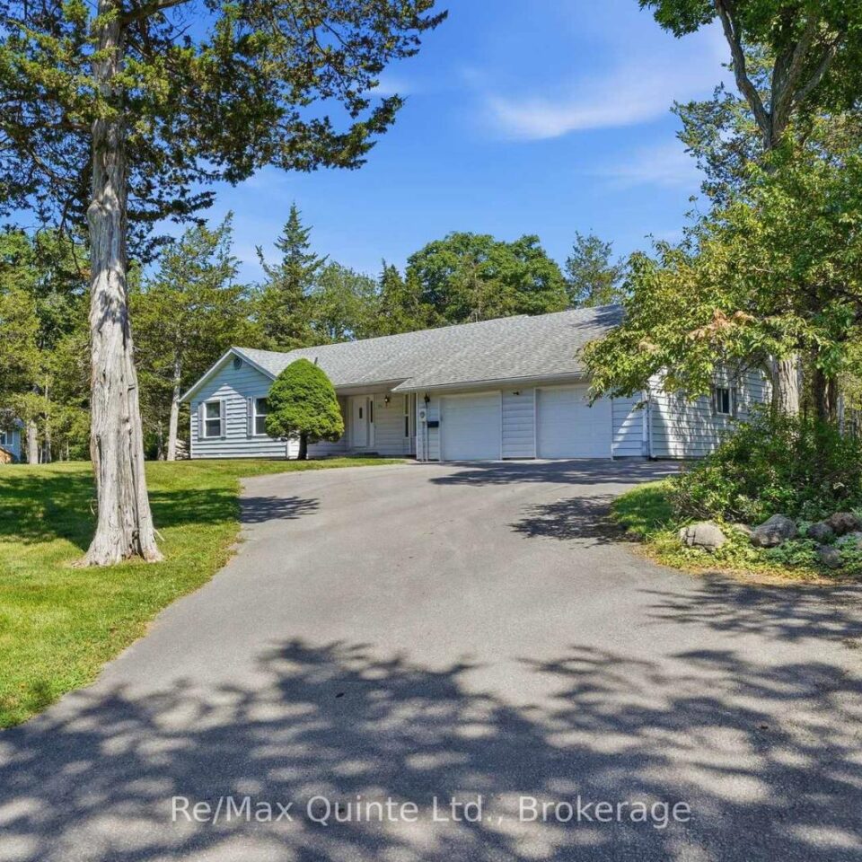 1076 Massassauga Road, Prince Edward County