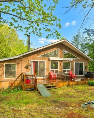 1079 Lemke Lane, North Frontenac