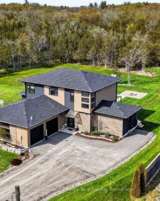 108 Foster Road, Prince Edward County
