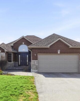 108 Parkview Heights, Quinte West