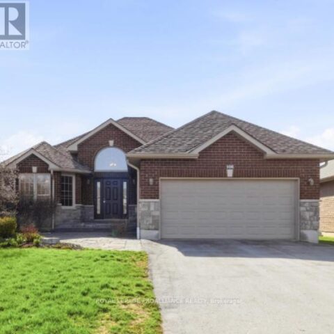 108 Parkview Heights, Quinte West