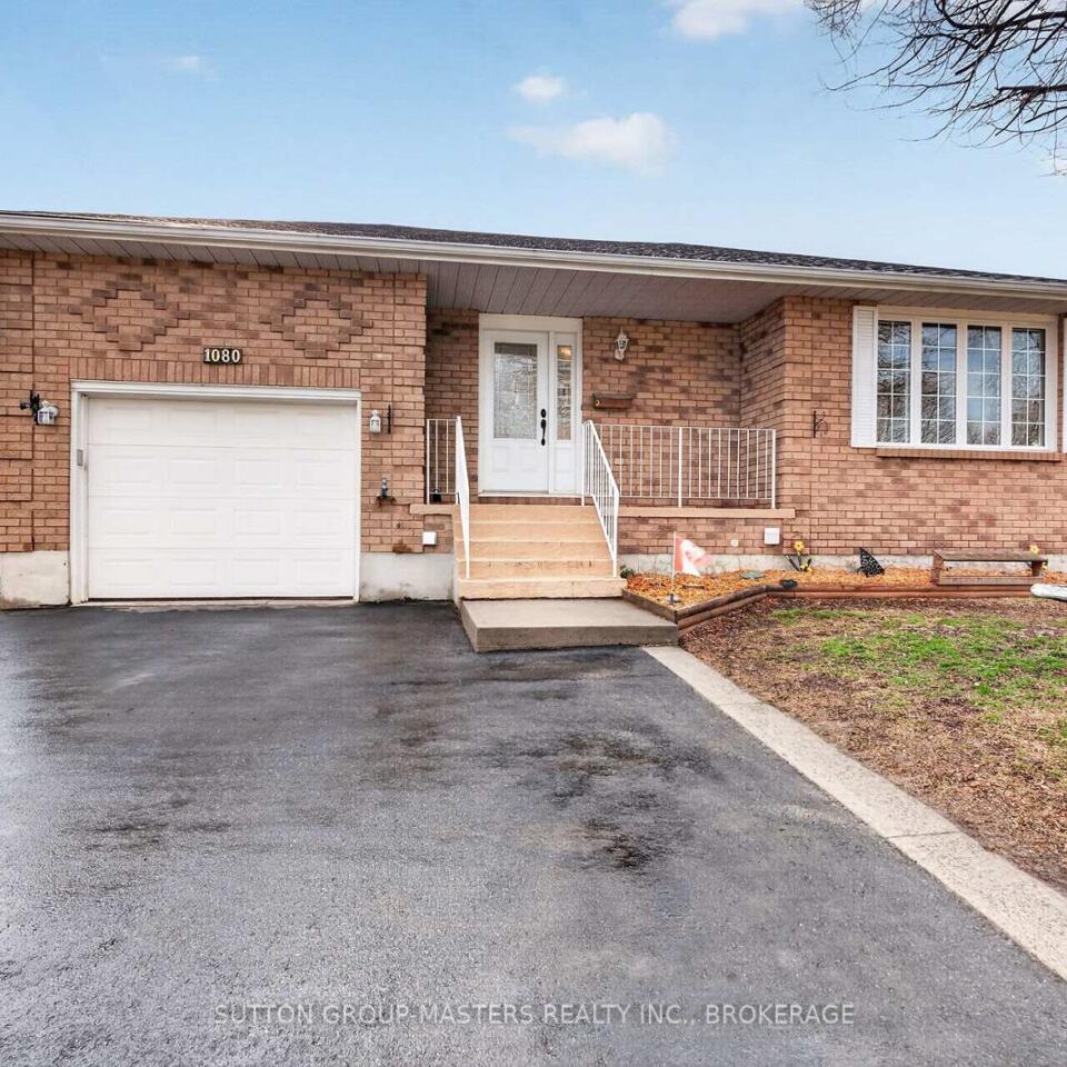 1080 Palmerston Crescent, Kingston