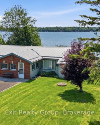 1083 Lakeside Drive, Prince Edward County