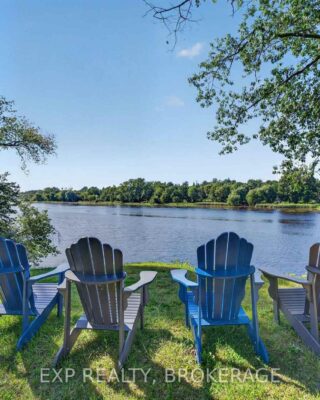 109 River Road, Greater Napanee