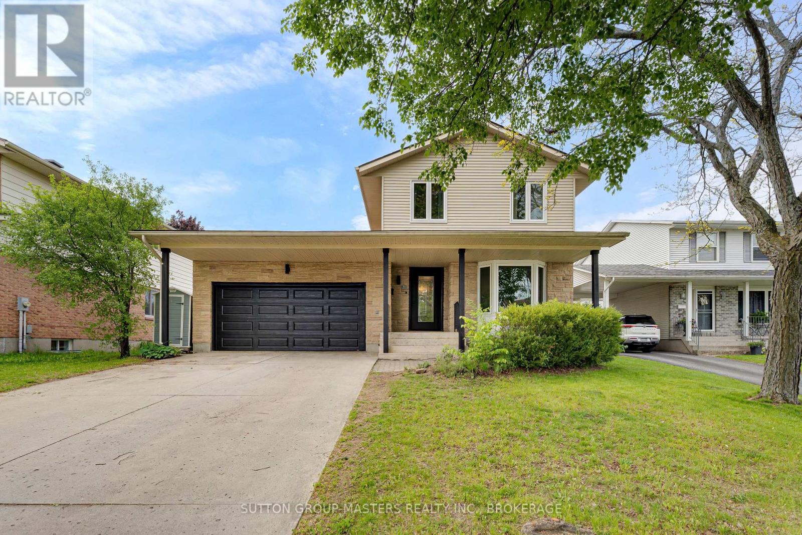 11 Douglas Avenue, Kingston