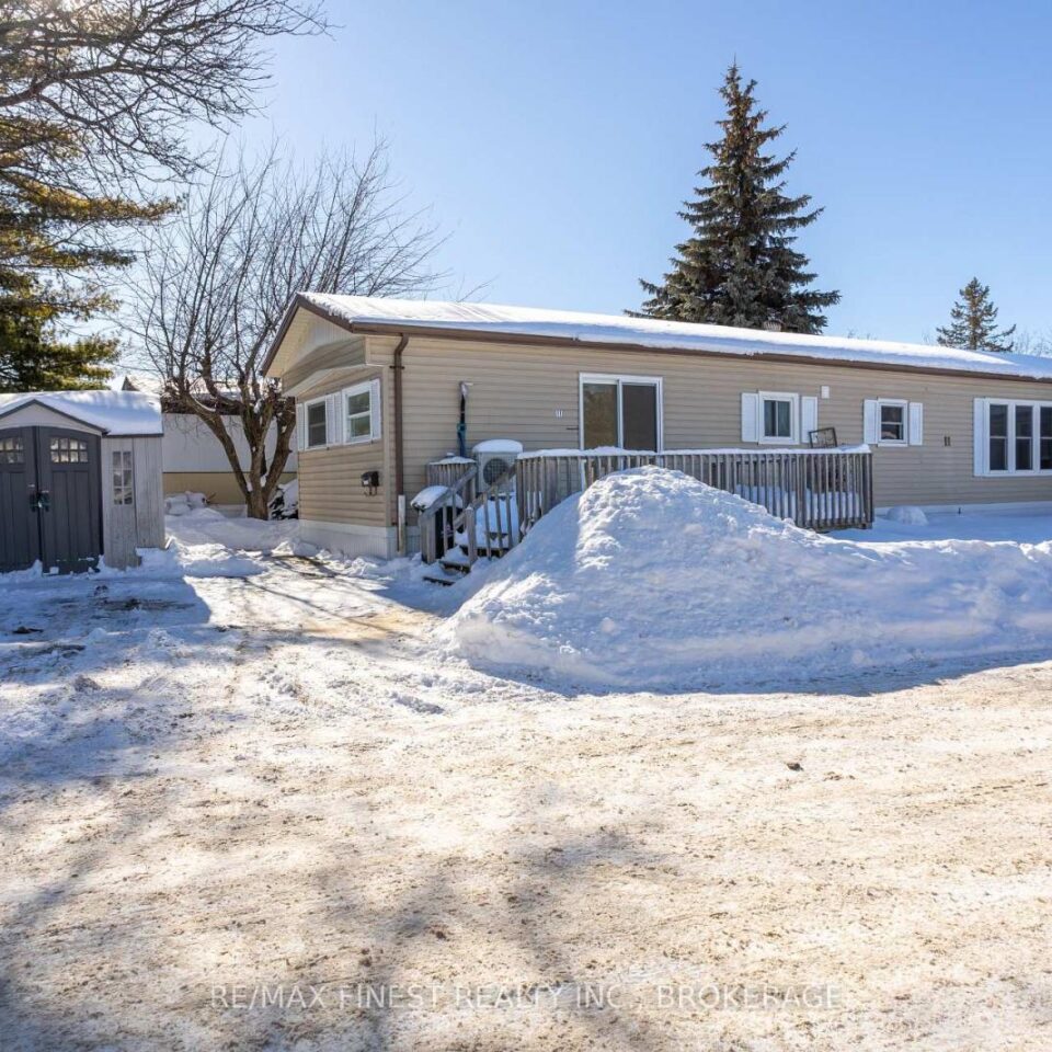 11 Powley Garden Drive, Kingston