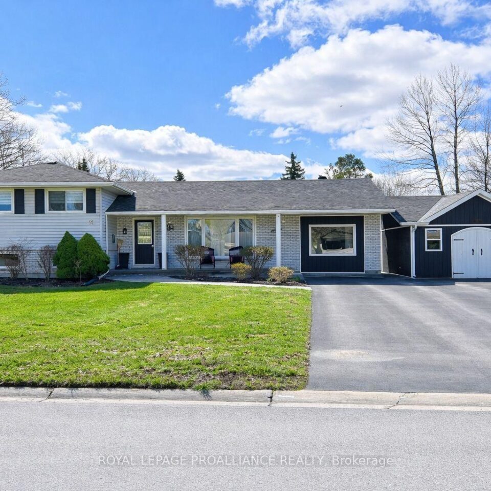 11 Stavebank Road, Belleville