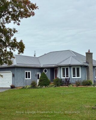 1116 County Rd 8, Prince Edward County