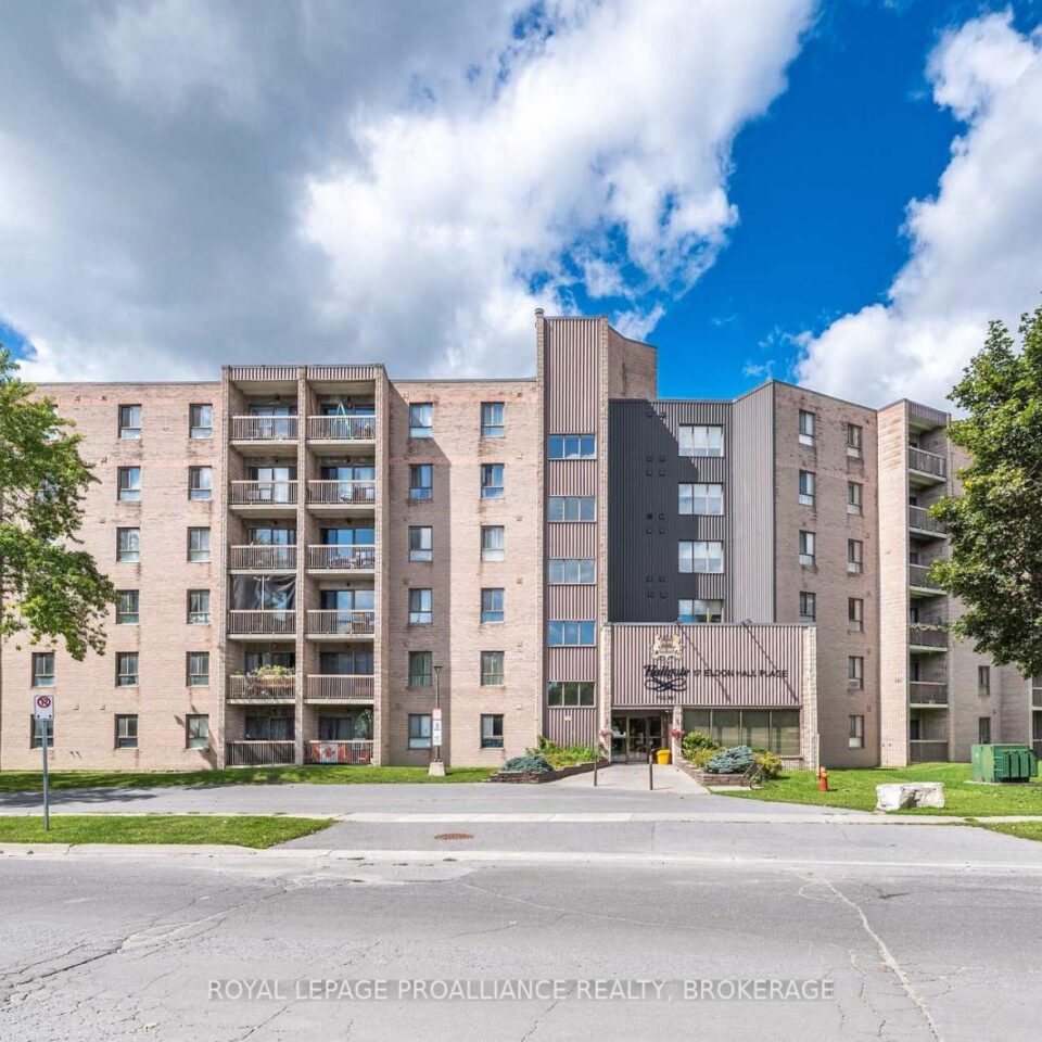 112 – 17 Eldon Hall Place, Kingston