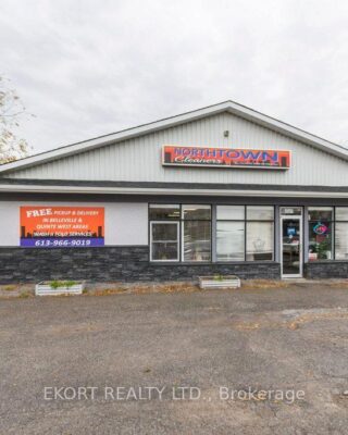 112 College Street W, Belleville