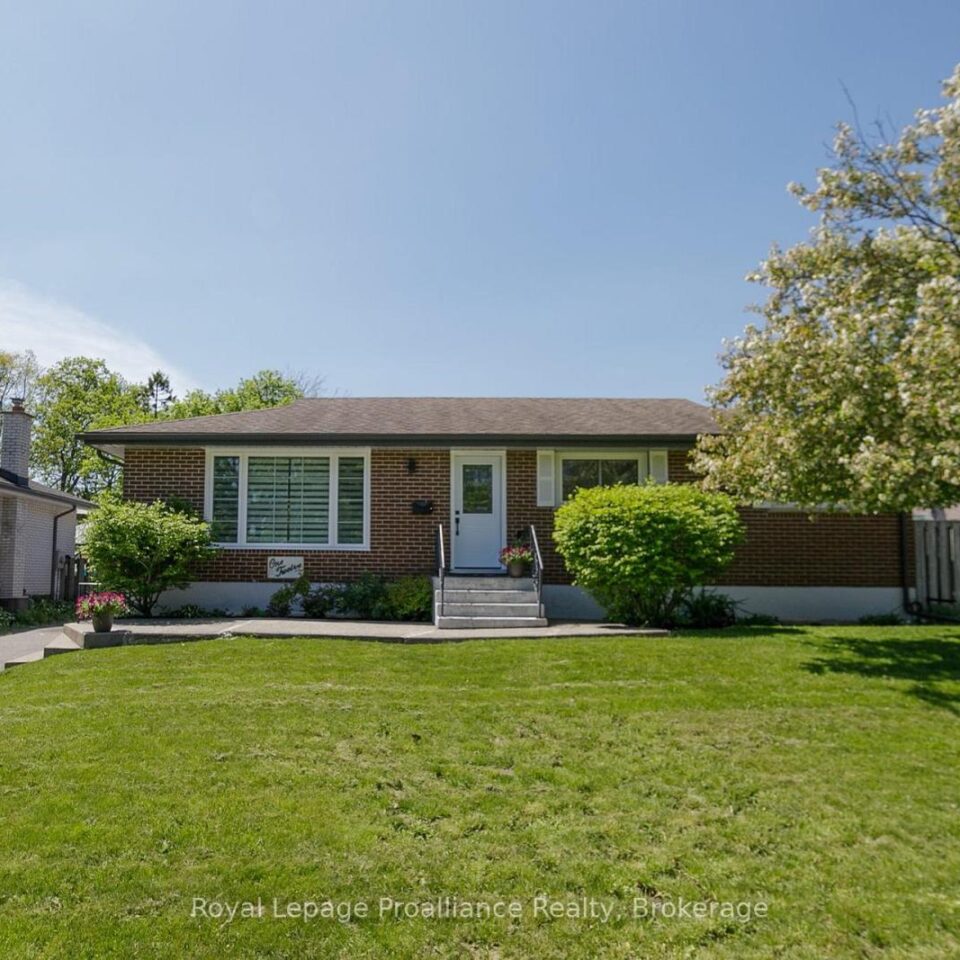 112 Prospect Hill, Quinte West
