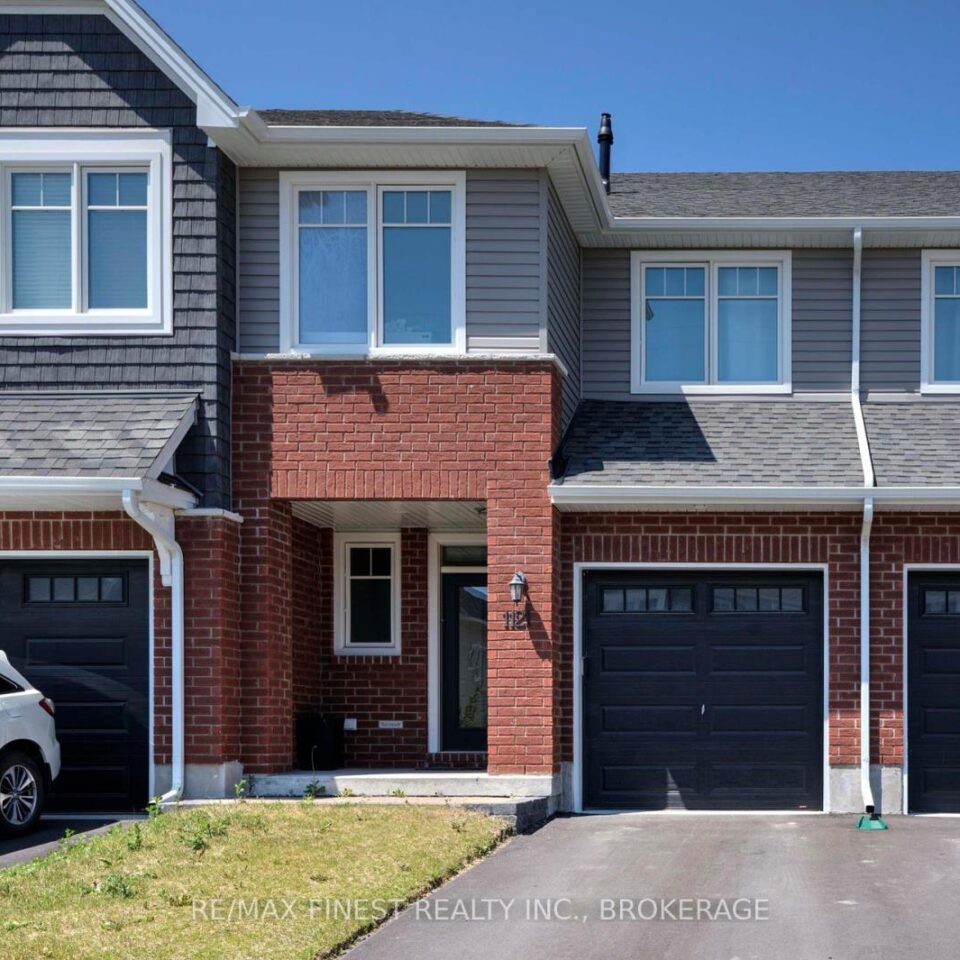 1121 Barrow Avenue, Kingston