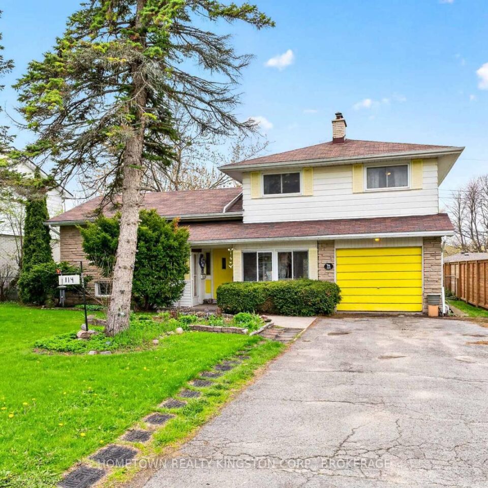 114 Campbell Crescent, Kingston