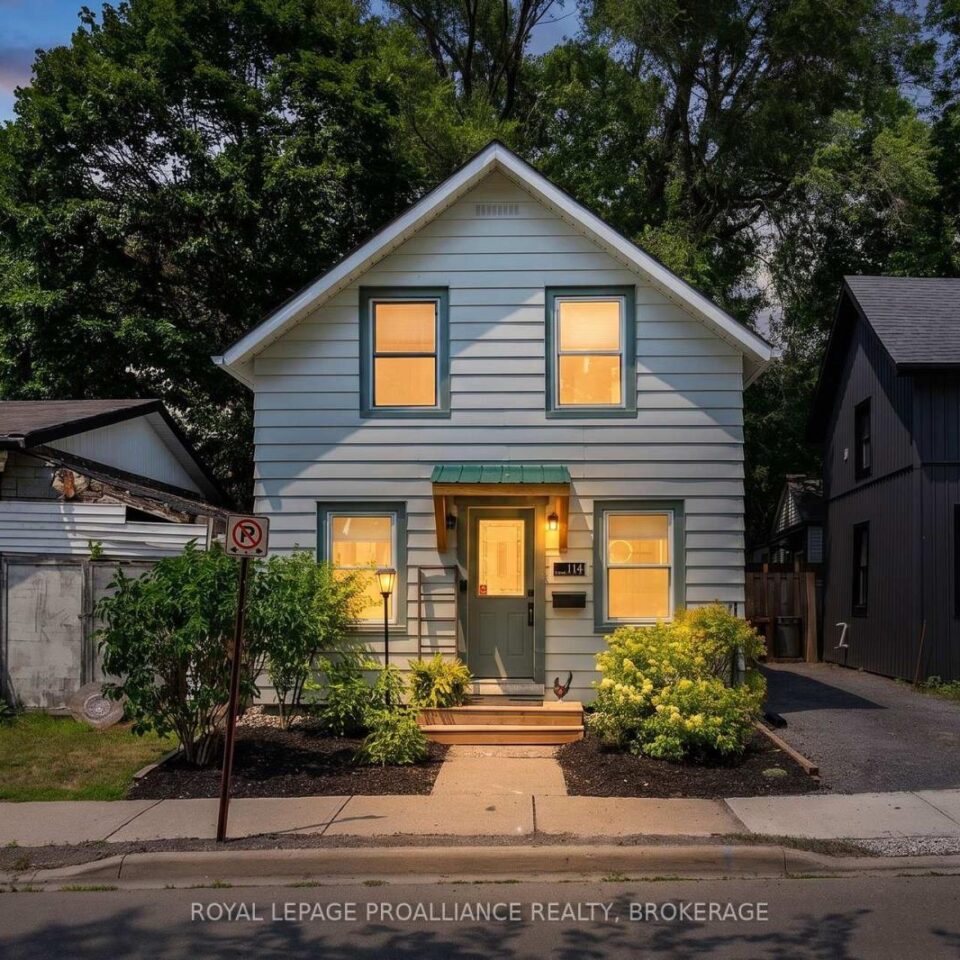 114 North Street N, Gananoque
