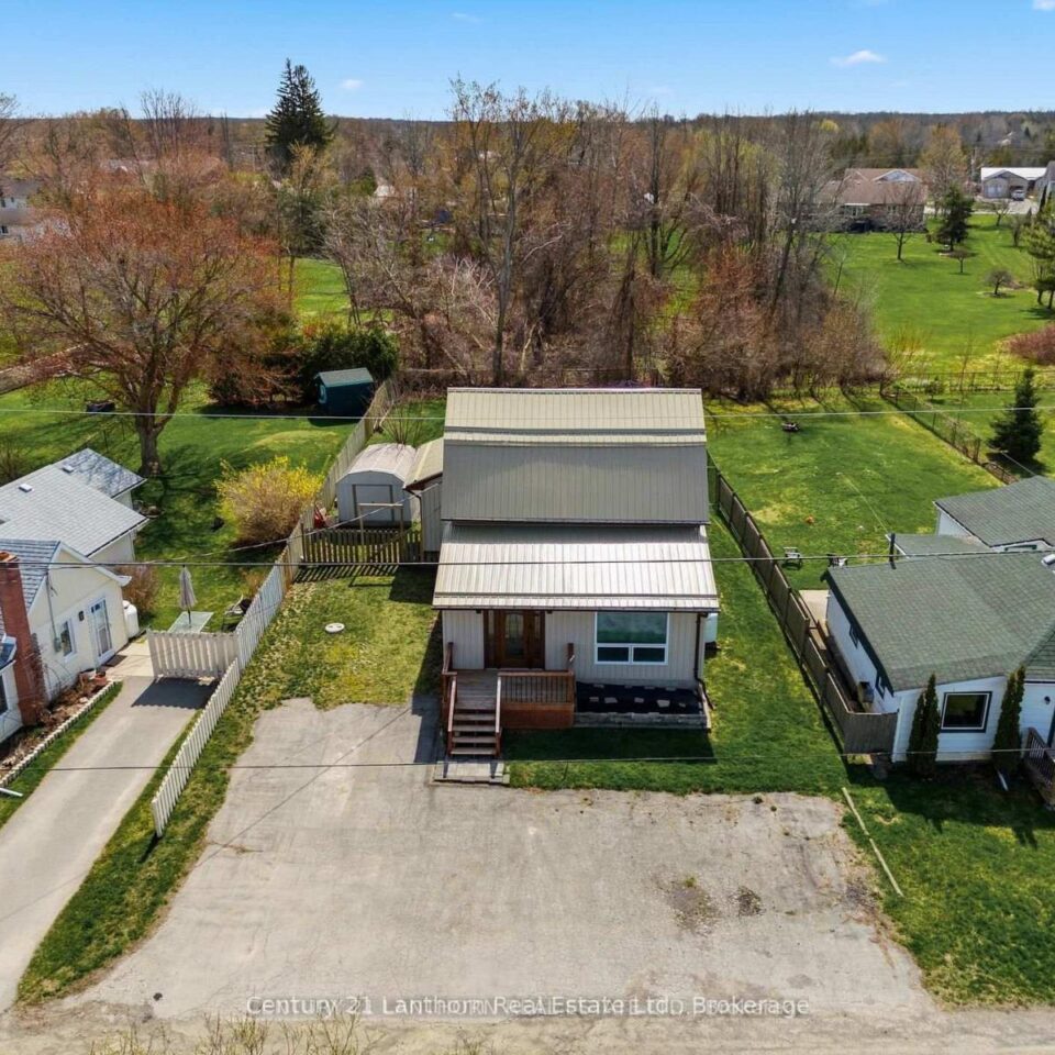 115 Ridley Street, Prince Edward County