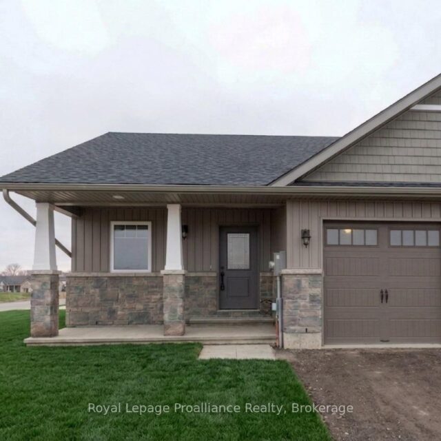 117 Farrington Crescent, Prince Edward County