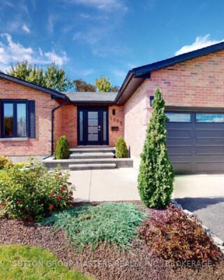 1196 Gladstone Way, Kingston