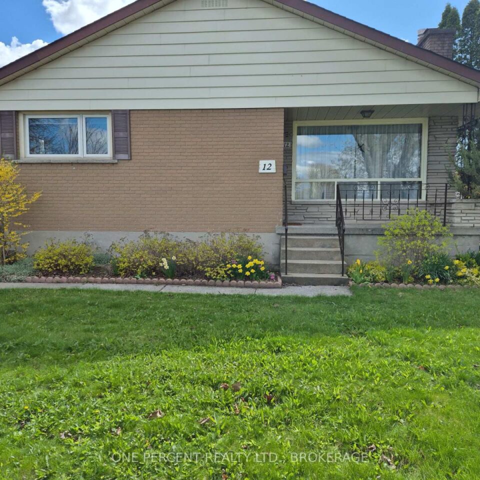 12 Campbell Crescent, Kingston