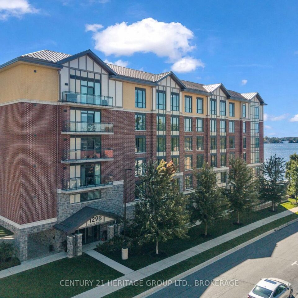 120 – 129 South Street, Gananoque