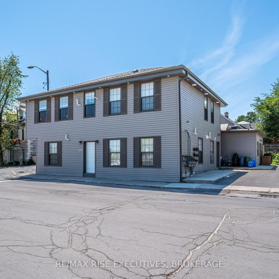 120 Yonge Street, Kingston