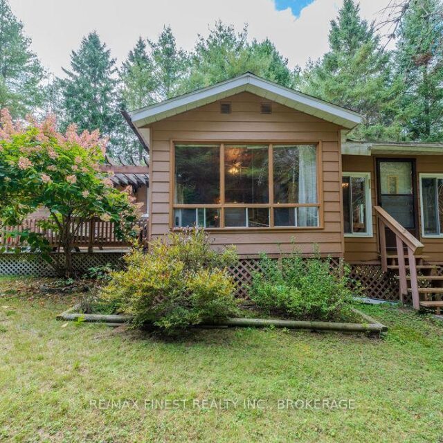 1203 Farm Gate Lane, North Frontenac