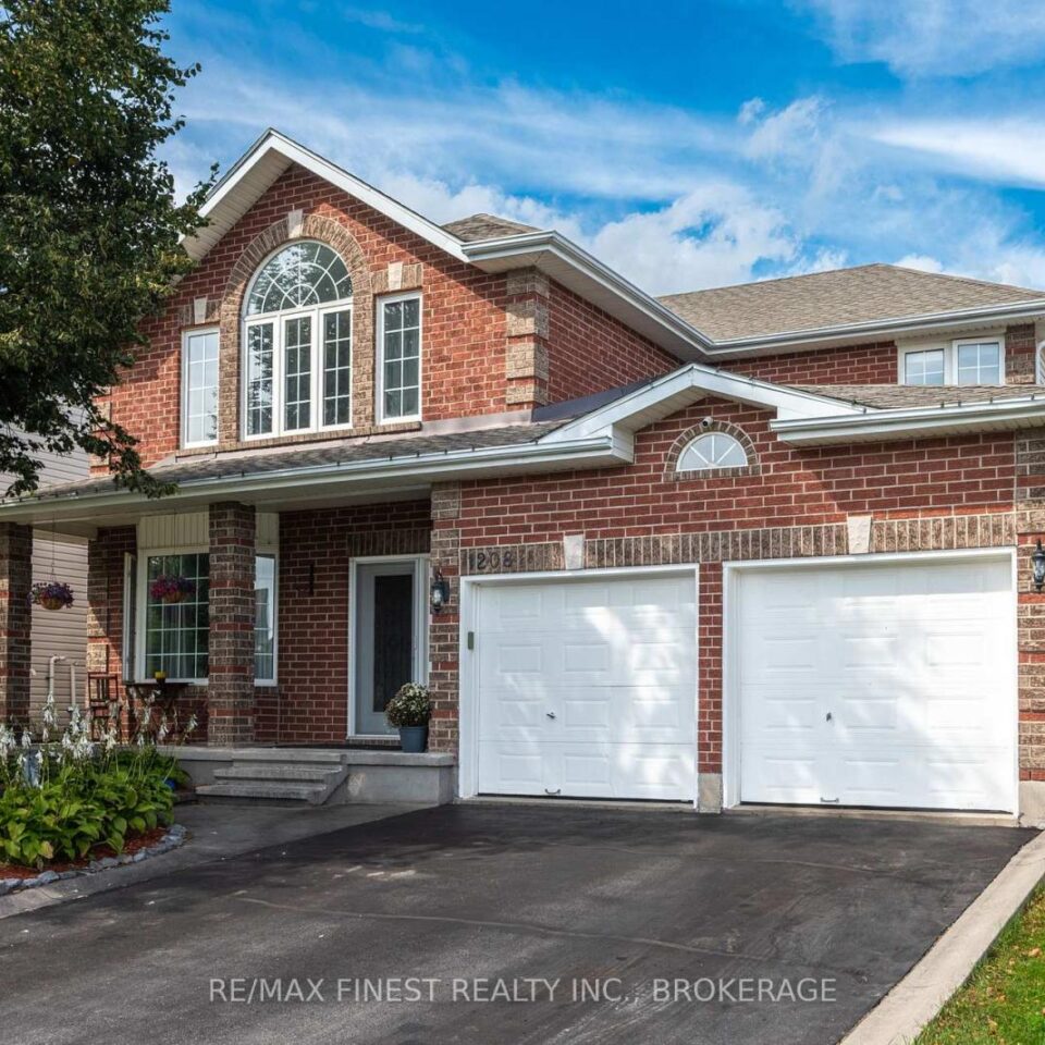 1208 Greenwood Park Drive, Kingston