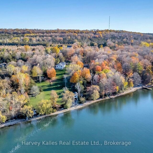 12130 Loyalist Parkway, Prince Edward County