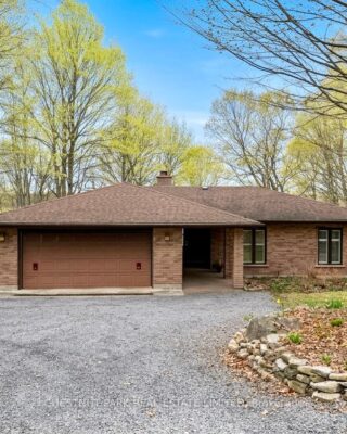 12154 Loyalist Parkway, Prince Edward County